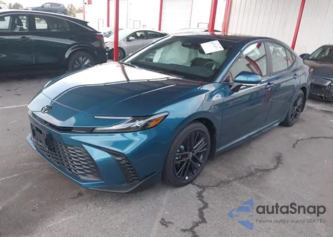 2025 Toyota Camry Se из США, поврежденный, VIN 4T1DAACK2SU204162